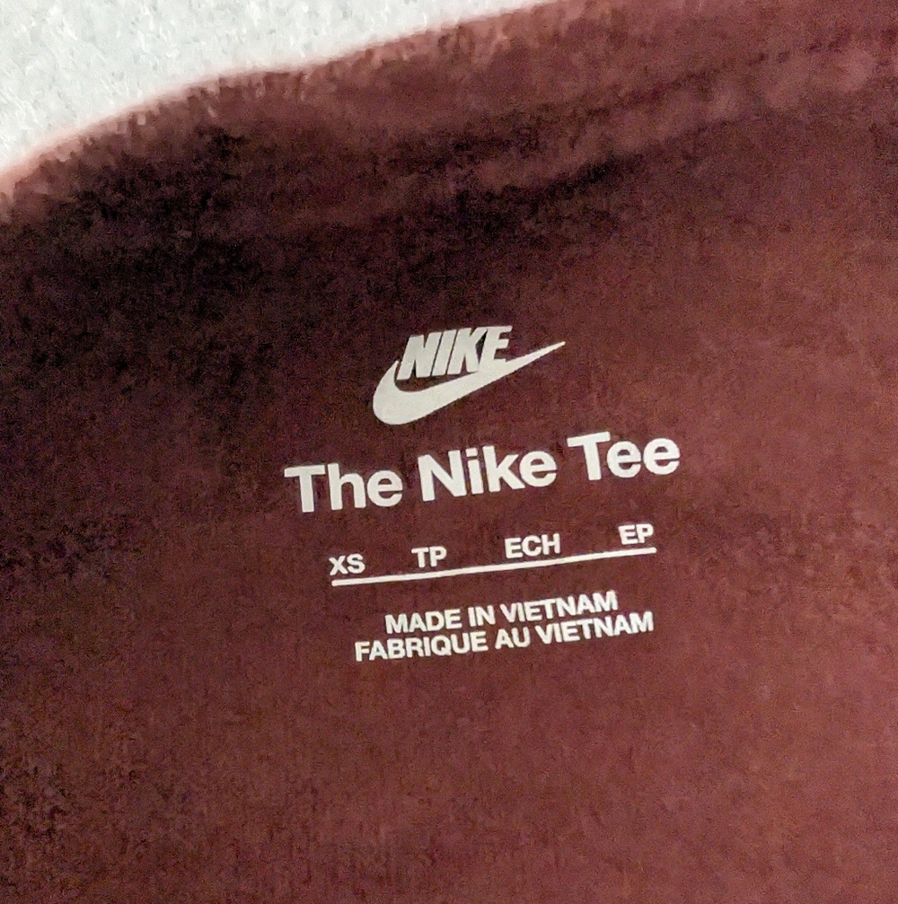 Nike Women's Swoosh Logo Bronze Brown Long Sleeve Tee Cotton Sz XS Athleisure image 3